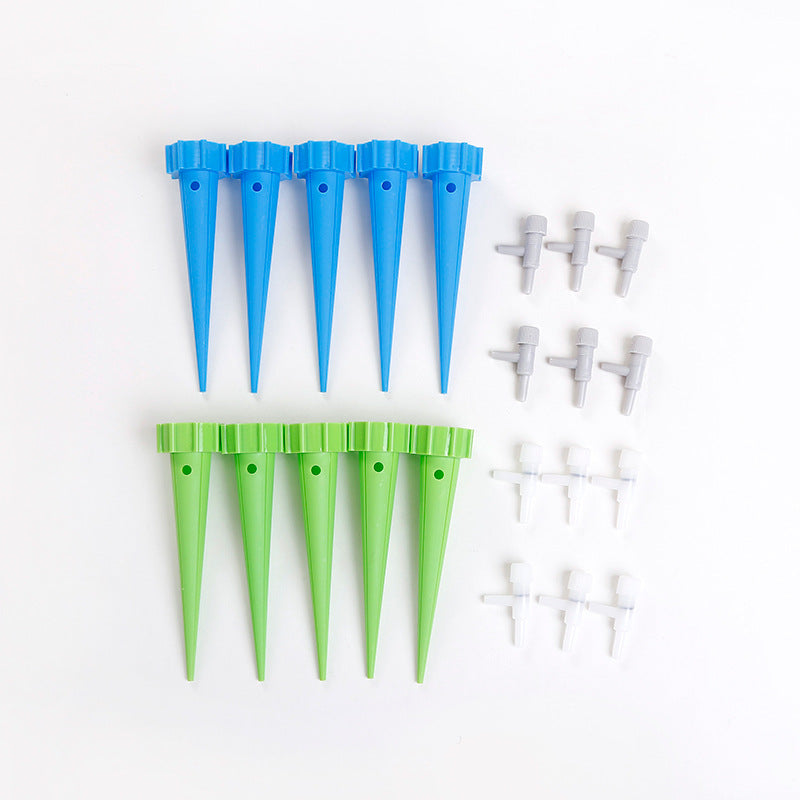 Självvattnande växtspikar – Automatisk bevattning för dina växter